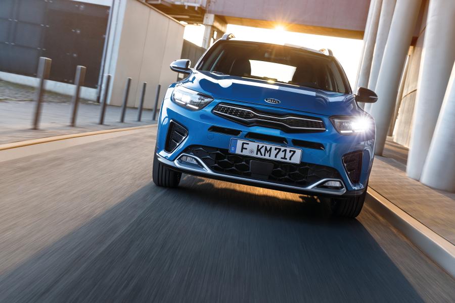  Kia Stonic GT Line 2020 года  (фото 6 из 25)